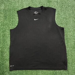 Nike Tank Top Men's Size XL Black Center Swoosh Sleeveless Shirt Performance Tee